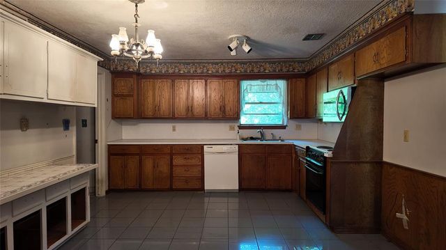 2713 Hollywood Avenue, Norman, OK 73072