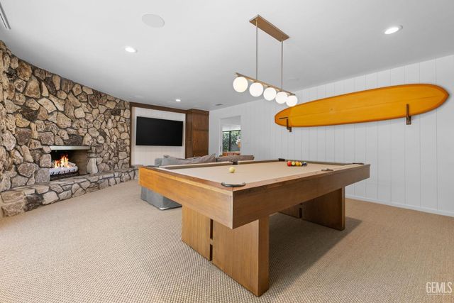 1217 Tam O Shanter Drive, Bakersfield, CA 93309