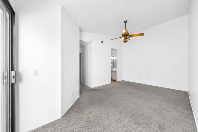 9302 Twin Trails Dr 204, San Diego, CA 92129