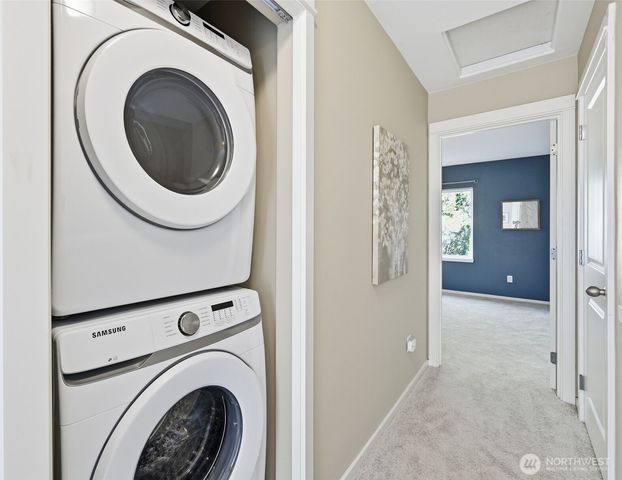 22672 NE Alder Crest Lane, Redmond, WA 98053