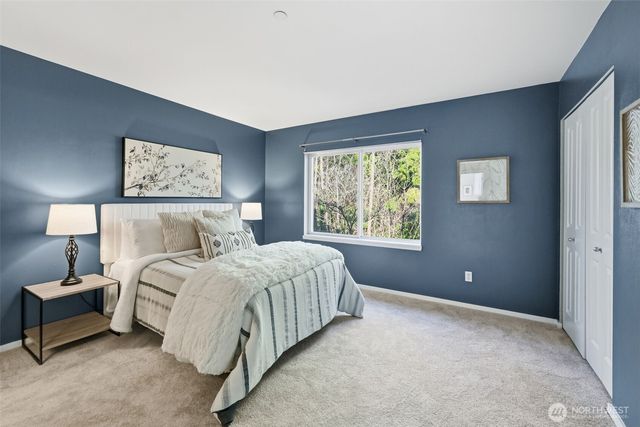 22672 NE Alder Crest Lane, Redmond, WA 98053