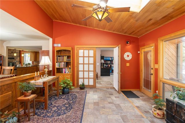2700 Rosewood Drive, Fayetteville, AR 72703