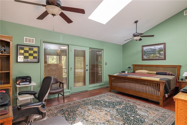 2700 Rosewood Drive, Fayetteville, AR 72703