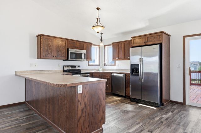 4260 Russet Avenue S, Fargo, ND 58104