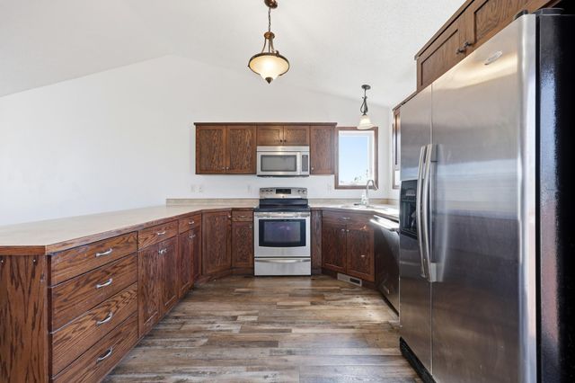4260 Russet Avenue S, Fargo, ND 58104