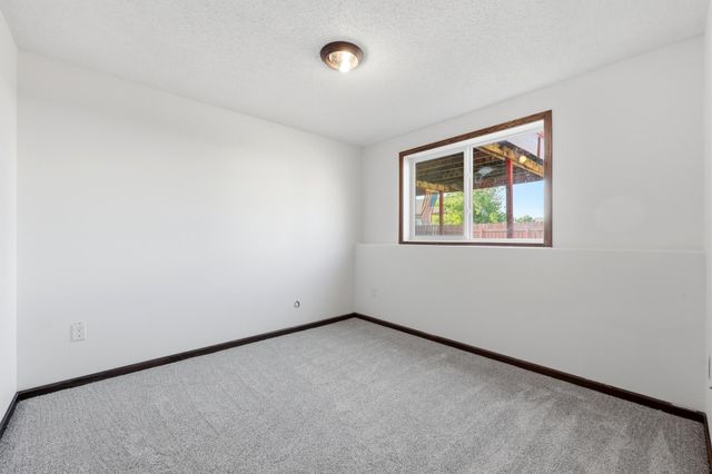 4260 Russet Avenue S, Fargo, ND 58104