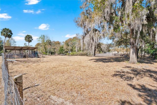 1355 TAYLOR ROAD W, Deland, FL 32720