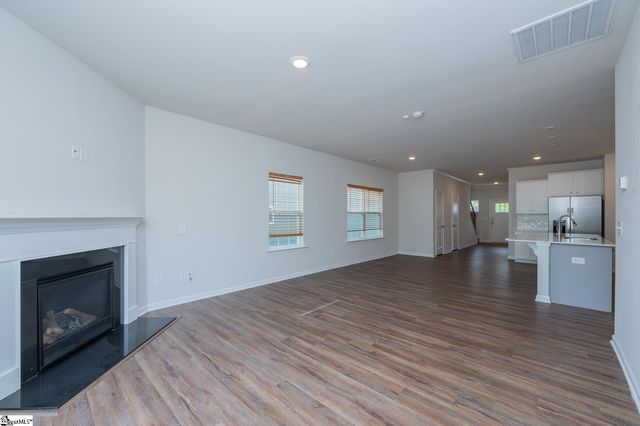 109 Magnolia Street, Woodruff, SC 29388