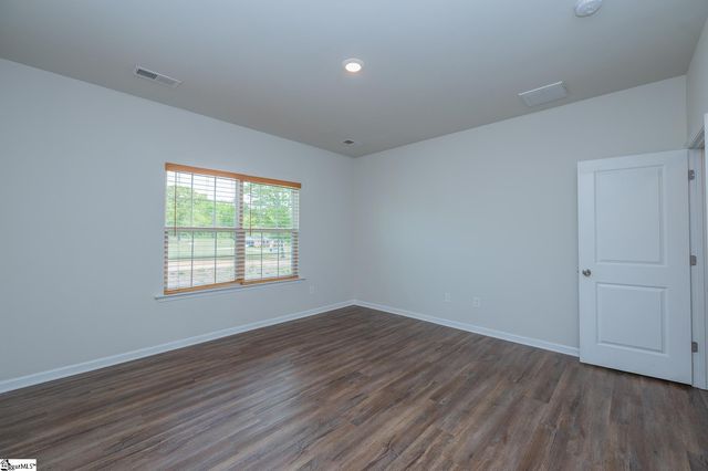 109 Magnolia Street, Woodruff, SC 29388
