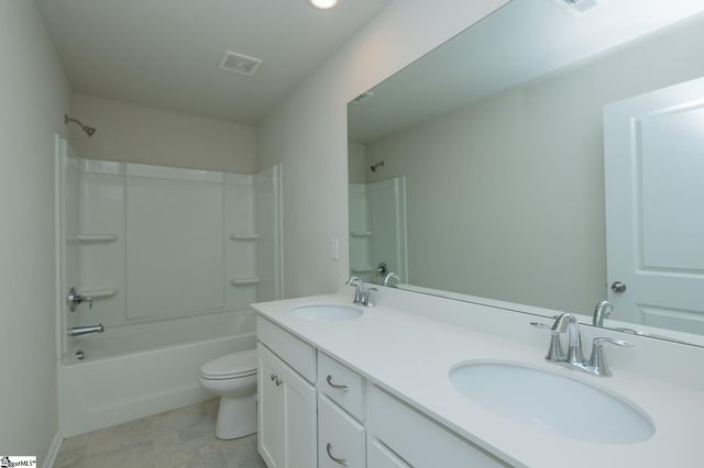 109 Magnolia Street, Woodruff, SC 29388