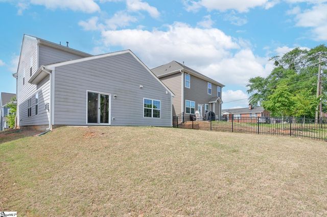 109 Magnolia Street, Woodruff, SC 29388