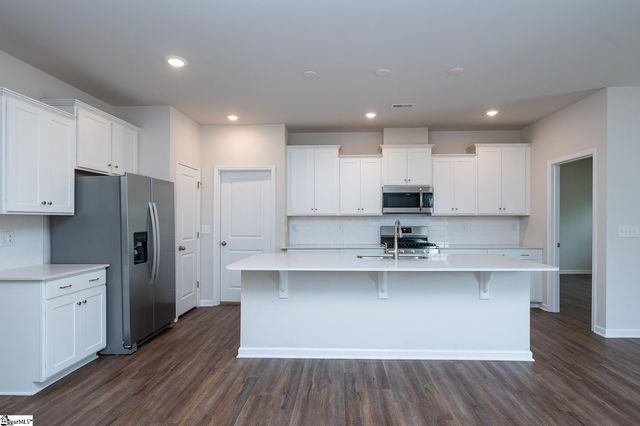 109 Magnolia Street, Woodruff, SC 29388