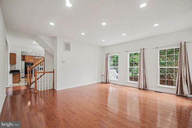 9224 CYNTHIA ST, Manassas Park, VA 20111