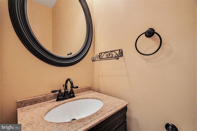 9224 CYNTHIA ST, Manassas Park, VA 20111