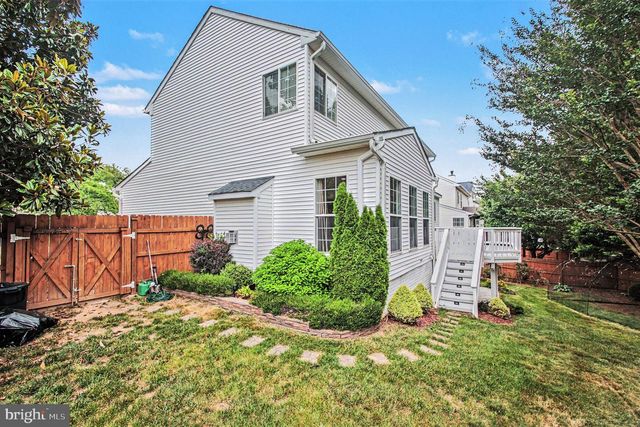 9224 CYNTHIA ST, Manassas Park, VA 20111