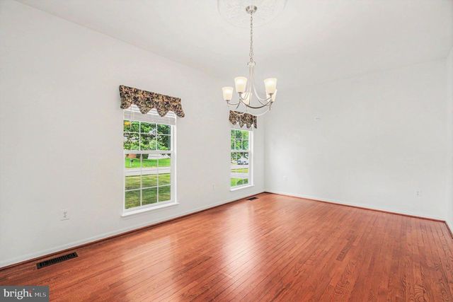 9224 CYNTHIA ST, Manassas Park, VA 20111