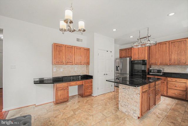 9224 CYNTHIA ST, Manassas Park, VA 20111