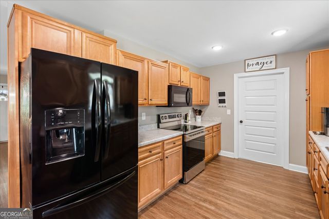 1195 Plowshare Road, Carrollton, GA 30117