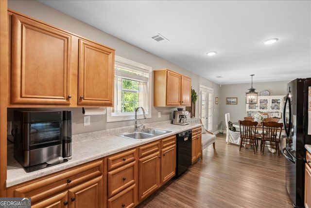 1195 Plowshare Road, Carrollton, GA 30117