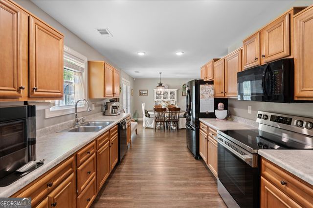 1195 Plowshare Road, Carrollton, GA 30117