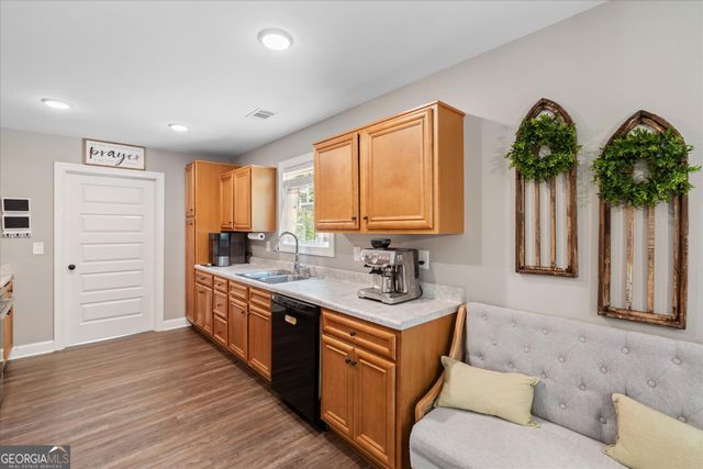 1195 Plowshare Road, Carrollton, GA 30117