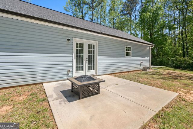 1195 Plowshare Road, Carrollton, GA 30117