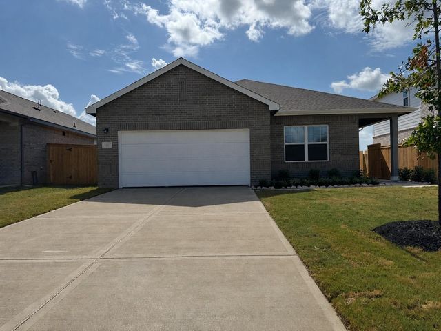 3207 Diamond View Lane, Angleton, TX 77515