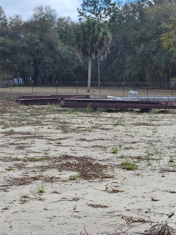 16010 SE 65TH STREET ROAD, Ocklawaha, FL 32179