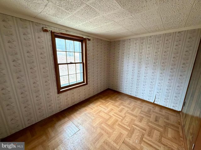 2630 HOBBS RD, Glenwood, MD 21738