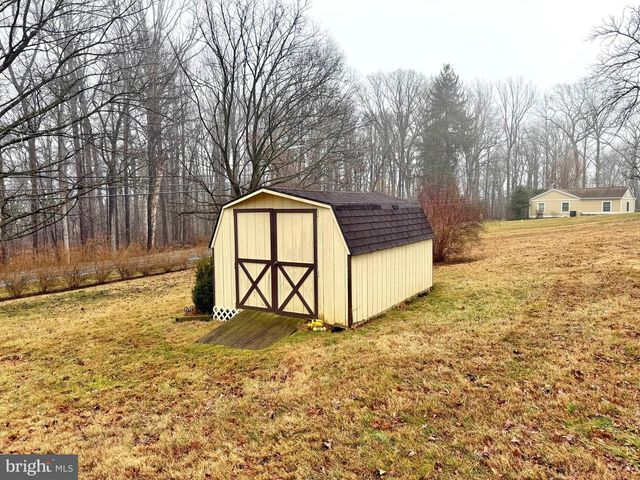 2630 HOBBS RD, Glenwood, MD 21738