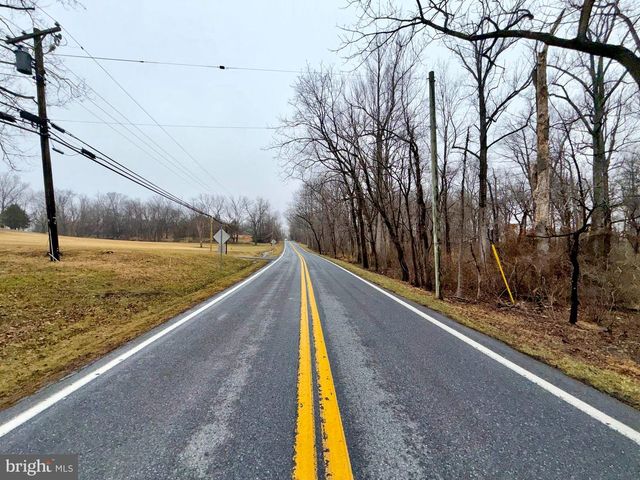 2630 HOBBS RD, Glenwood, MD 21738