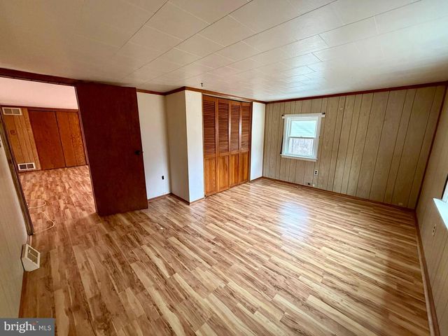 2630 HOBBS RD, Glenwood, MD 21738