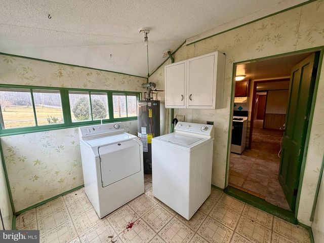 2630 HOBBS RD, Glenwood, MD 21738