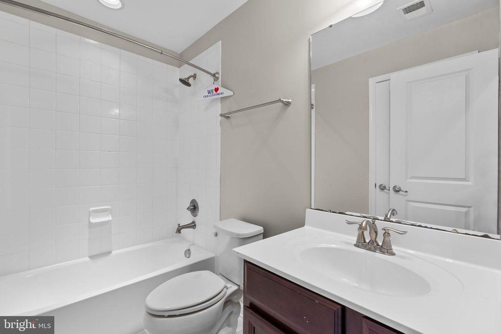 Image 20 of property listing at 7315 OLD CALVARY RD, Hanover, MD 21076