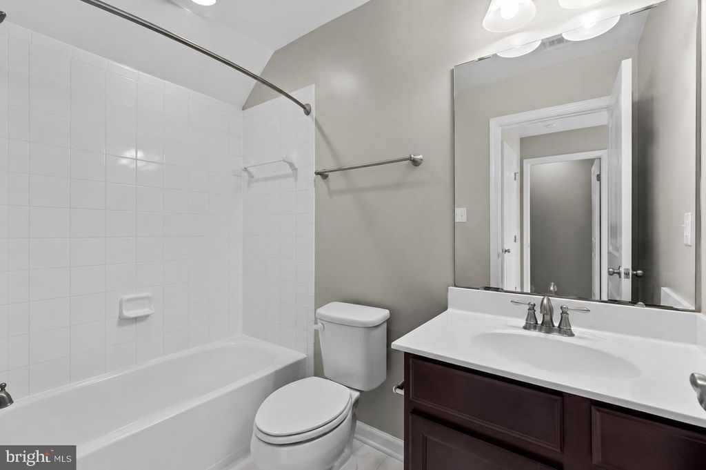 Image 24 of property listing at 7315 OLD CALVARY RD, Hanover, MD 21076