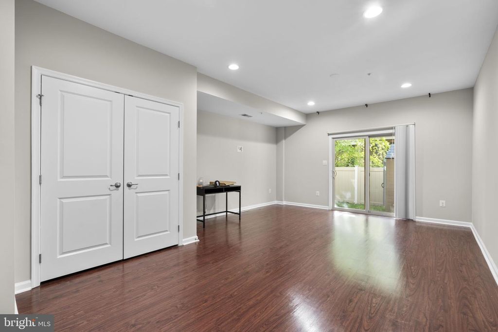 Image 29 of property listing at 7315 OLD CALVARY RD, Hanover, MD 21076
