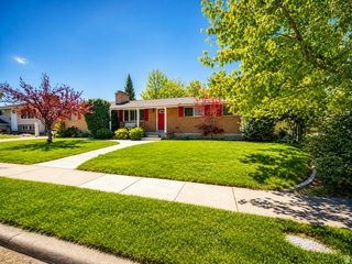 555 N 30 DR #50, Kaysville, UT 84037