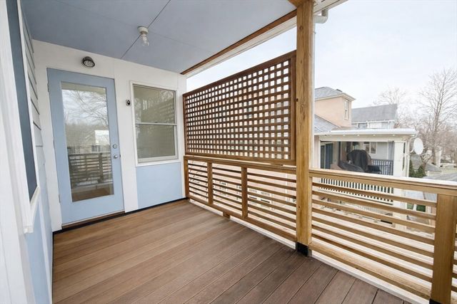 174 Maplewood St 174, Watertown, MA 02472