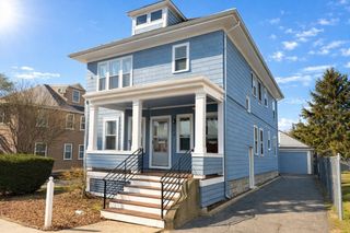 174 Maplewood St 174, Watertown, MA 02472
