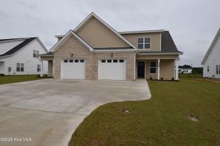 640 Abigail Taylor Dr B, Greenville, NC 27834
