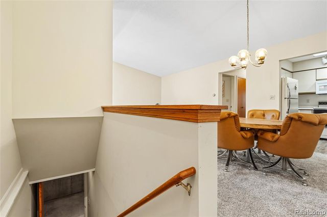 914 North Road, Fenton, MI 48430