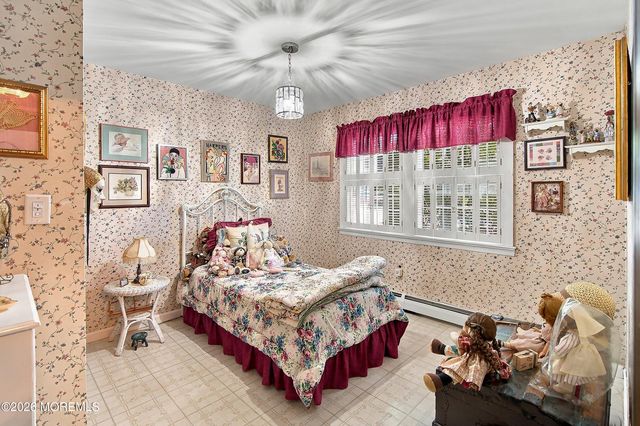 30 E Lincoln Avenue, Atlantic Highlands, NJ 07716