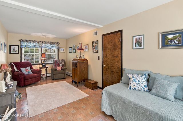 30 E Lincoln Avenue, Atlantic Highlands, NJ 07716