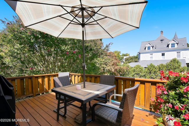 30 E Lincoln Avenue, Atlantic Highlands, NJ 07716
