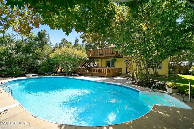 30 E Lincoln Avenue, Atlantic Highlands, NJ 07716
