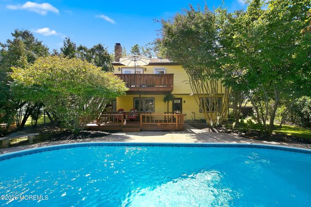 30 E Lincoln Avenue, Atlantic Highlands, NJ 07716
