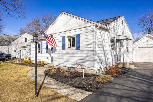 488 Covewood Boulevard, Webster, NY 14580