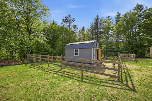 2762 Route 12, Barnard, VT 05031