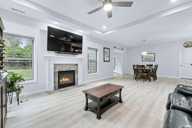 5734 Santera Drive, Fort Wayne, IN 46818