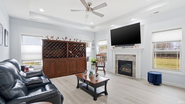 5734 Santera Drive, Fort Wayne, IN 46818